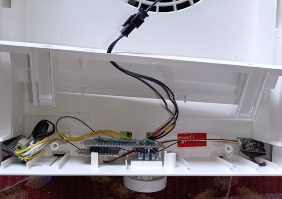 IKEA Förnufig Air Purifier V2 - Custom fan speed controller + Blinkenlights