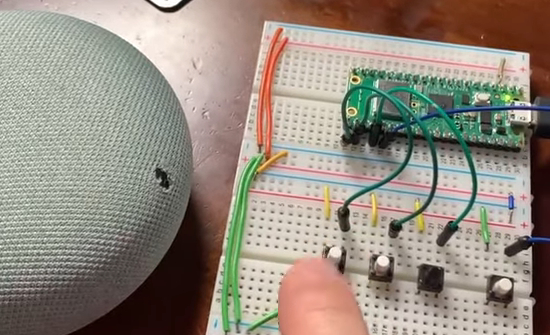 Google Home mini talks