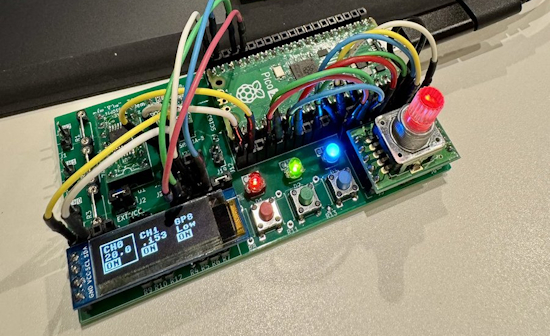 3Ch Output Programmable Arbitrary Frequency Clock Generator