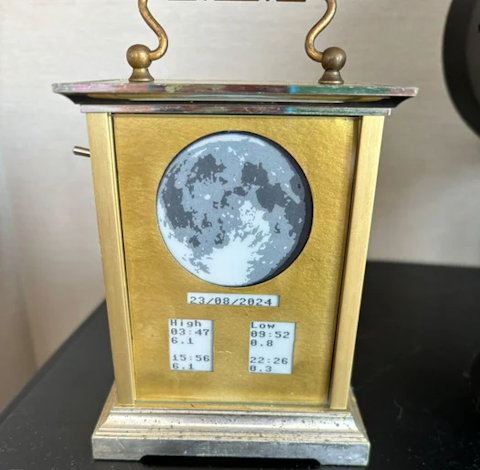 Tide and Moon clock