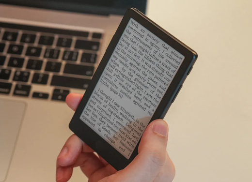 The Xteink X4 Pro could be the tiny e-reader of your dreams